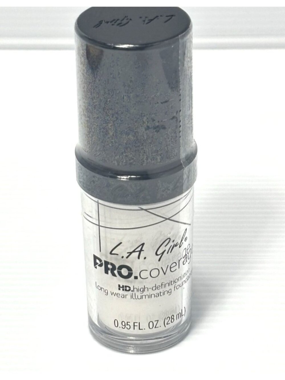 LA Girl PRO Coverage HD Illuminating Foundation Liquid Makeup Brand New NWT